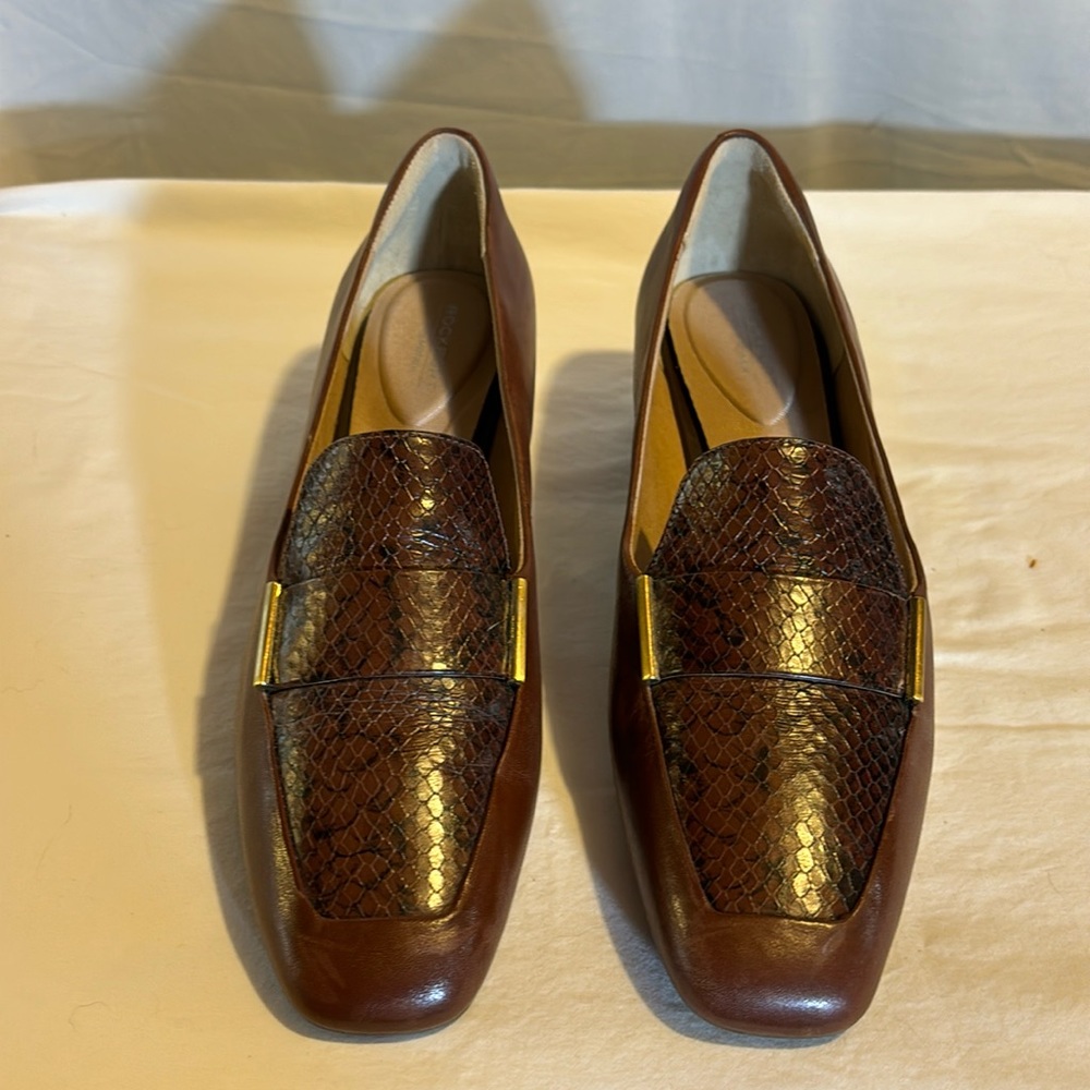 Rockport total motion pumps